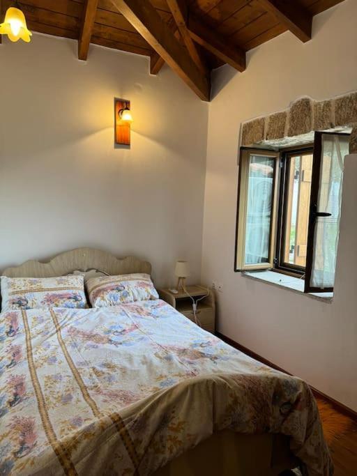 Cheerful 3 Bedroom With Indoor Fireplace Pelei
