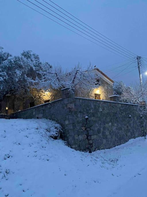 Holiday home Cheerful 3 Bedroom With Indoor Fireplace *